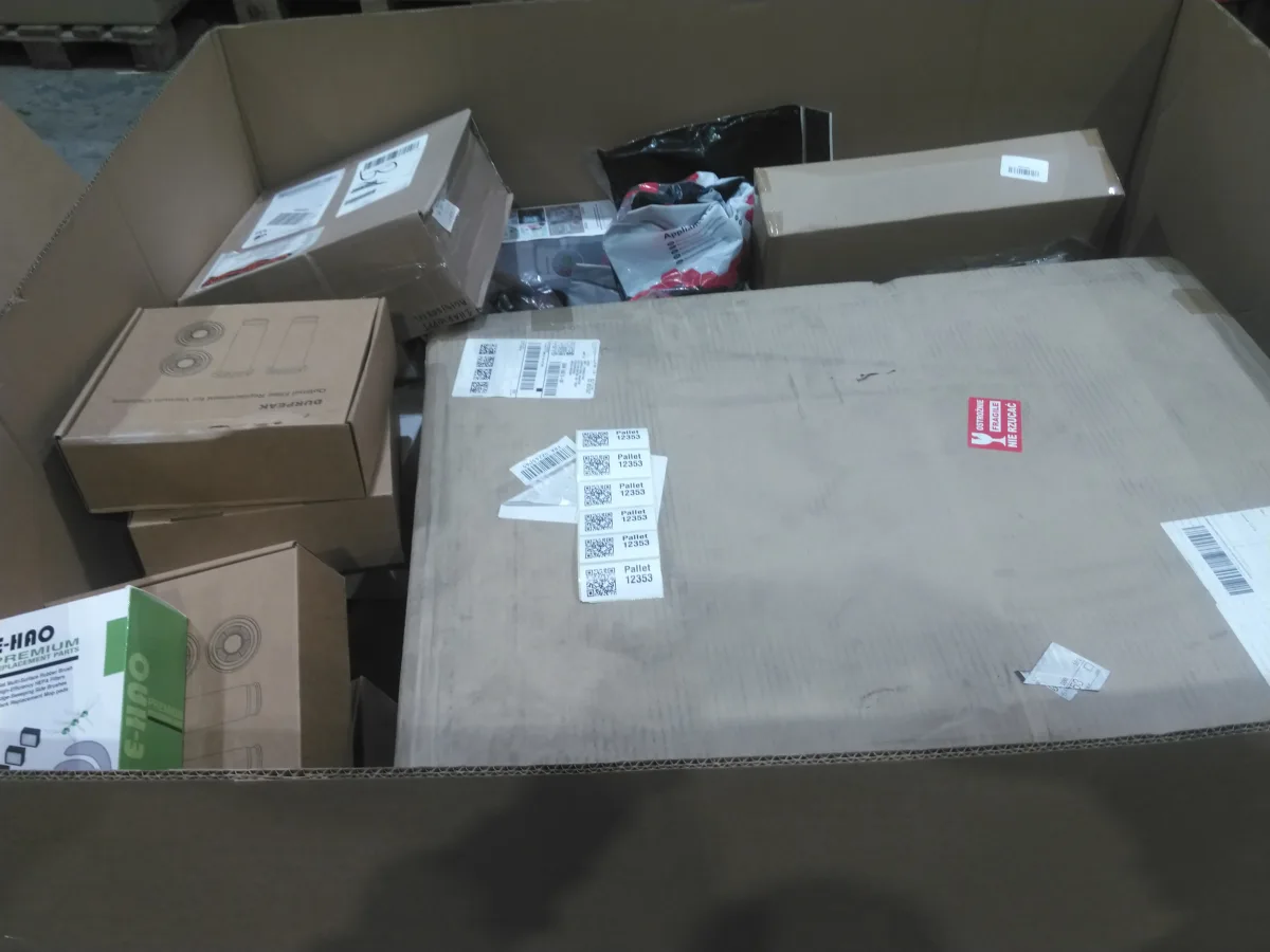 Pallet 12353