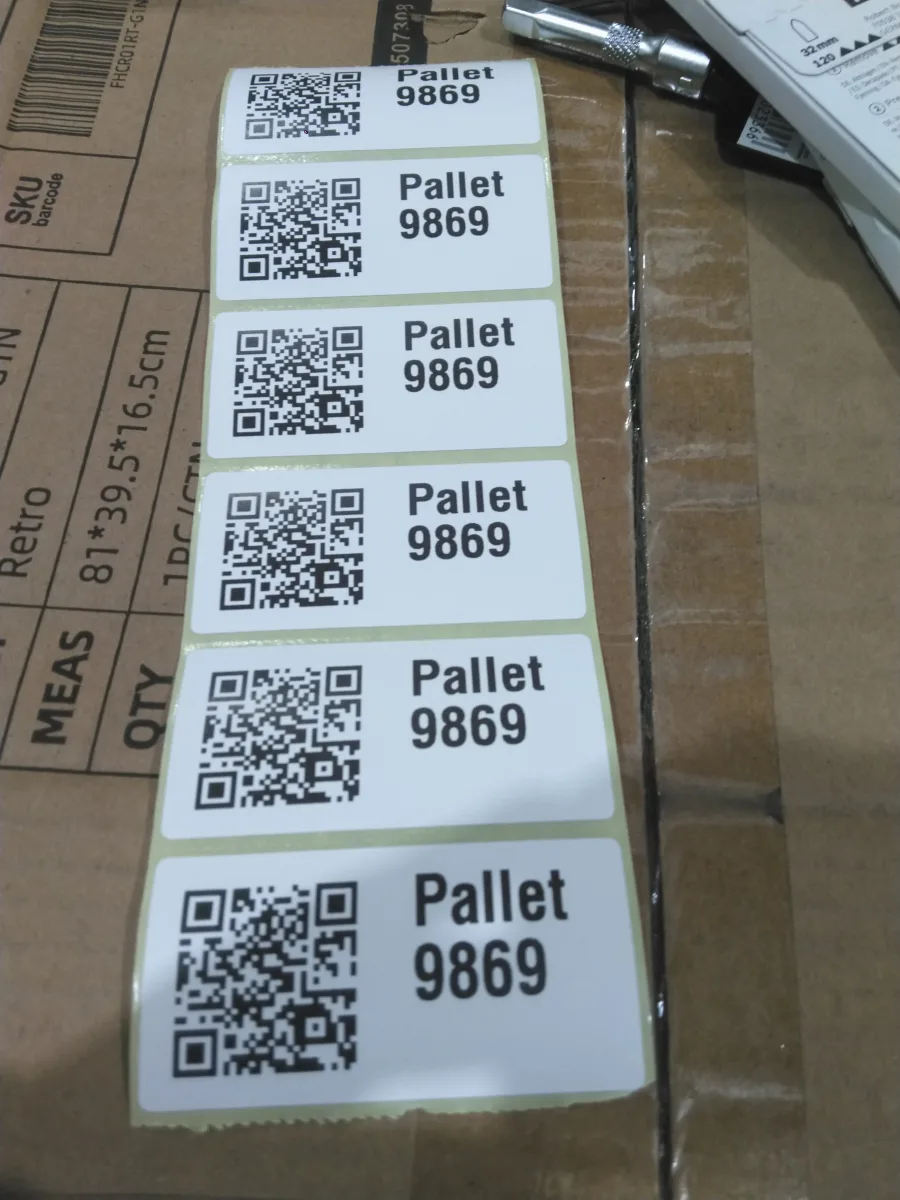 Pallet 9869
